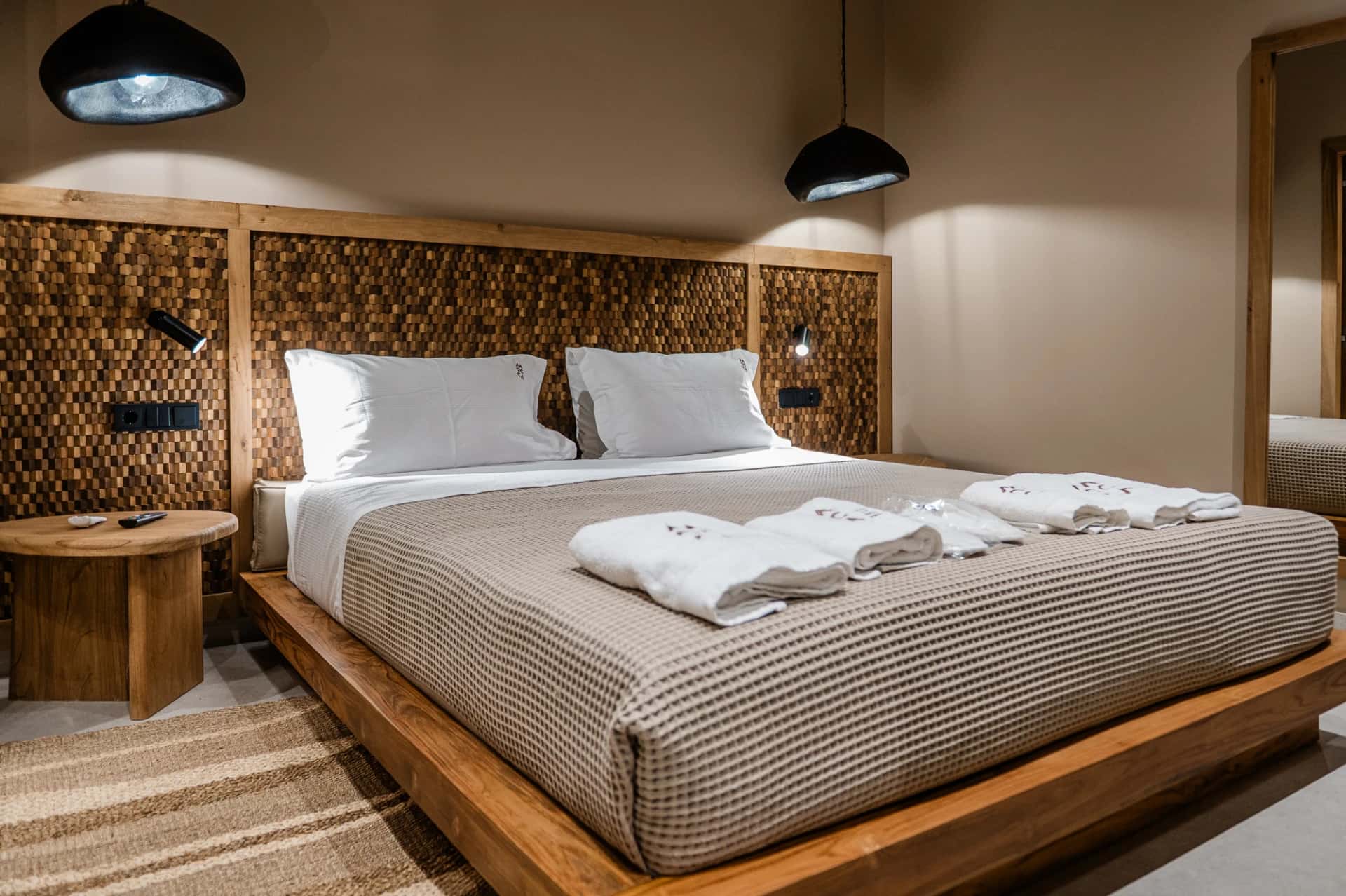 Home page carousel image slide 12