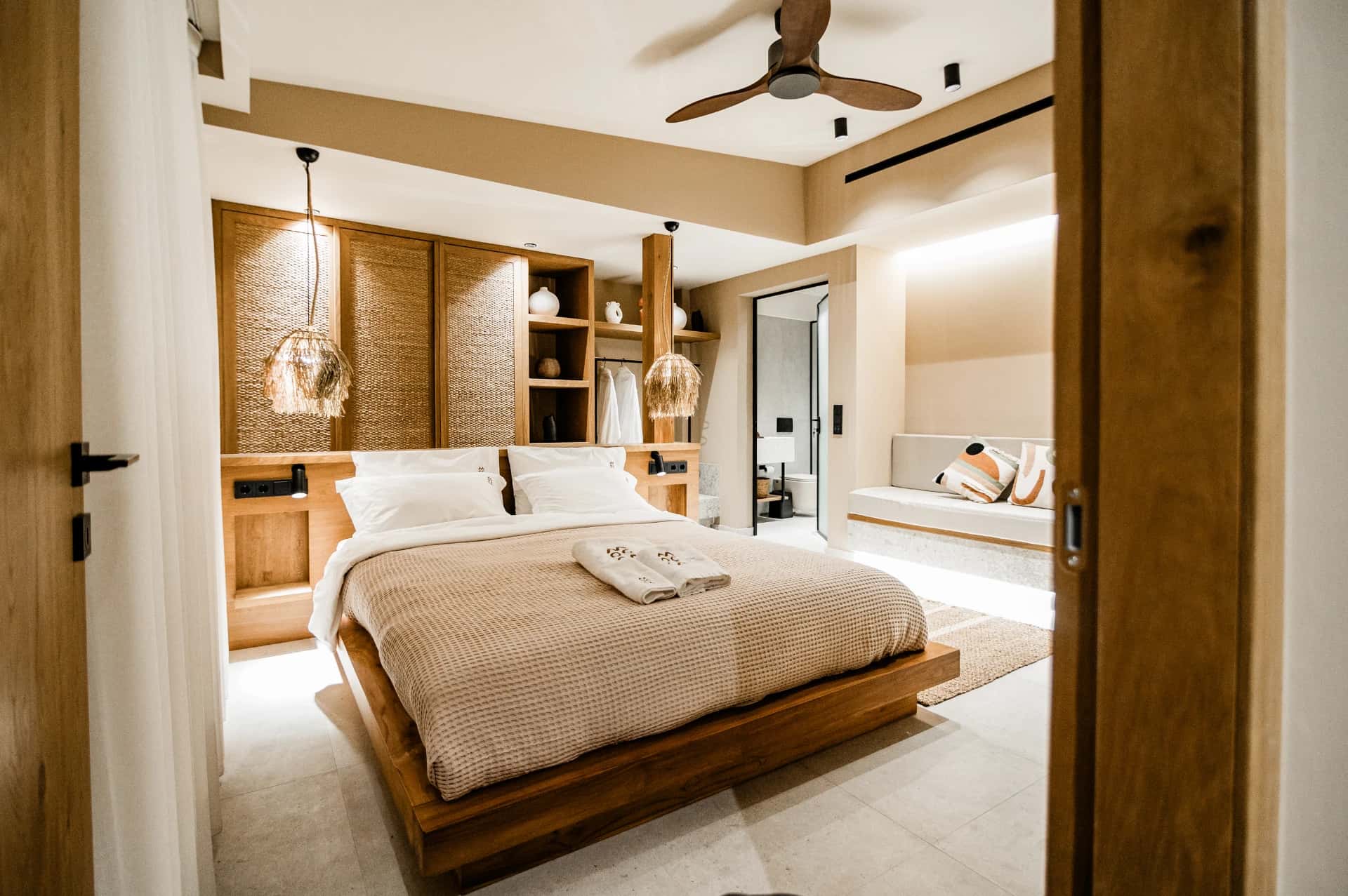 dimitra page carousel image 18