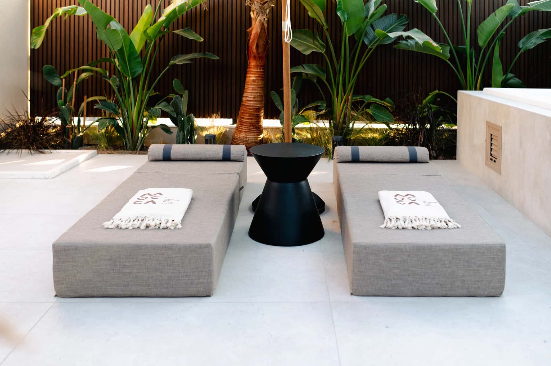 dimitra page carousel image 7