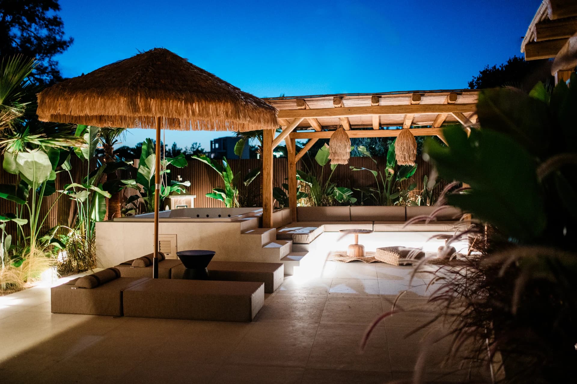 dimitra indoor image